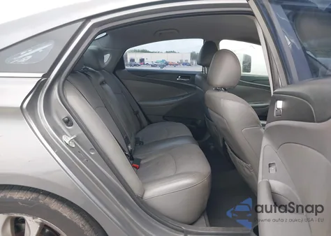 2013 Hyundai Sonata Se z USA, uszkodzony, nr VIN 5NPEC4AC5DH689247